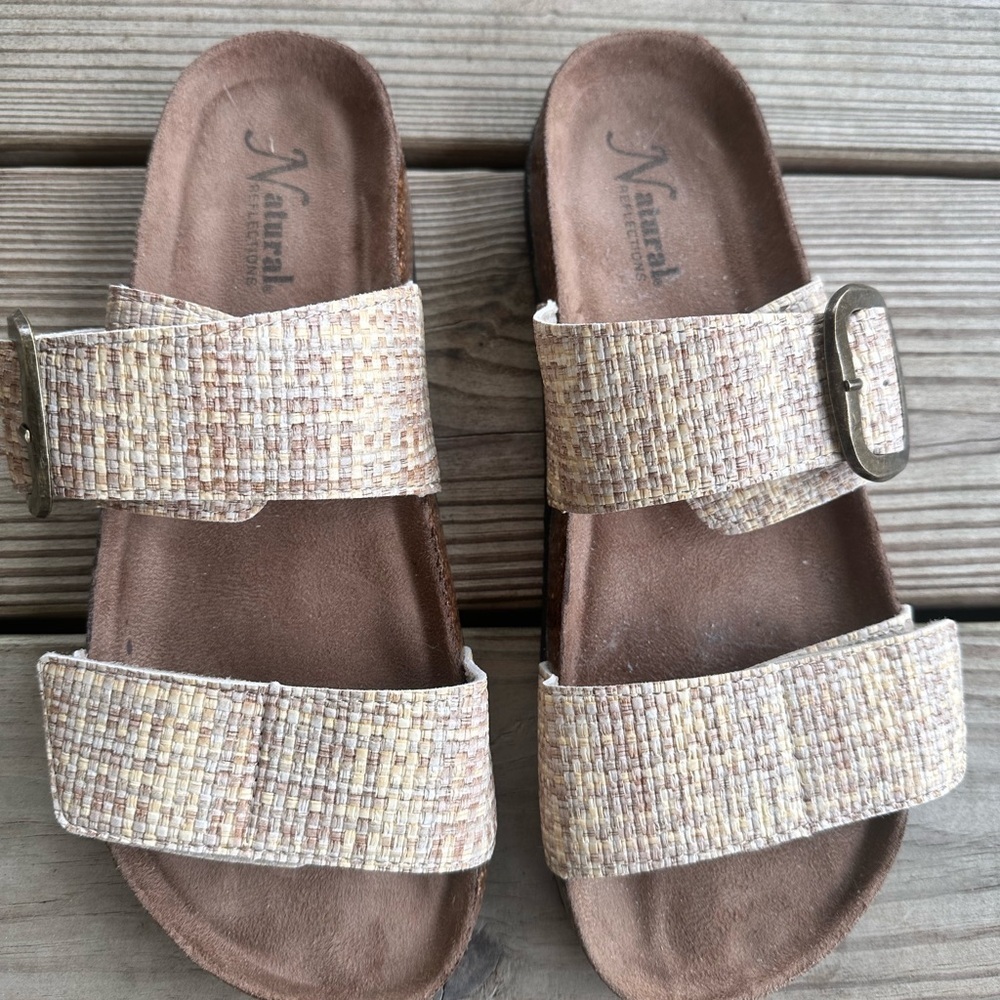 Natural Reflections Women's Sandals - Tan and Brown size 8 - Picture 2 of 9